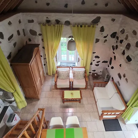 Casa Hortensia * Lomba (Flores)